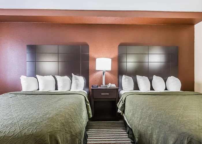 Quality Mount Vernon, Il Hotel 4*