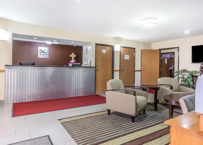 Hotel Quality Mount Vernon, Il 4*