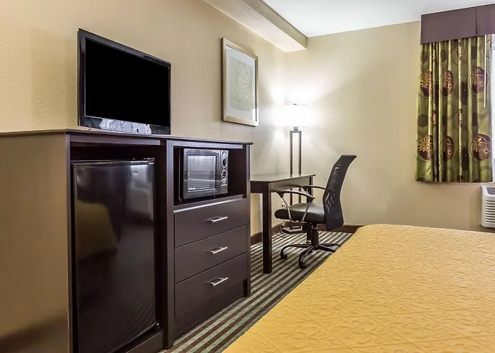 Quality Mount Vernon, Il Hotel 4*